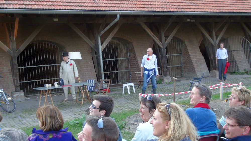 Impressie 6 voorstelling Diplodocus Deks