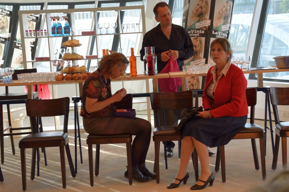 Impressie 1 voorstelling De Laatste Avond  & Gif  & Noorderzon 