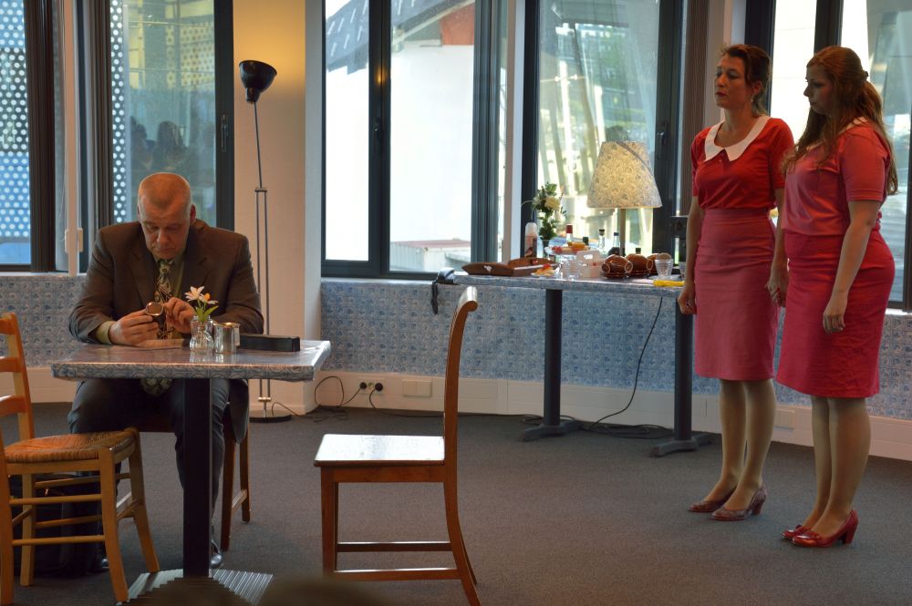 Impressie 22 voorstelling De Laatste Avond  & Gif  & Noorderzon 