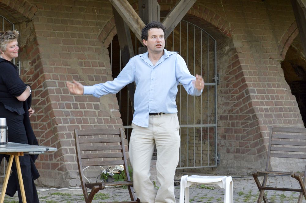 Impressie 13 van voorstelling: Diplodocus Deks