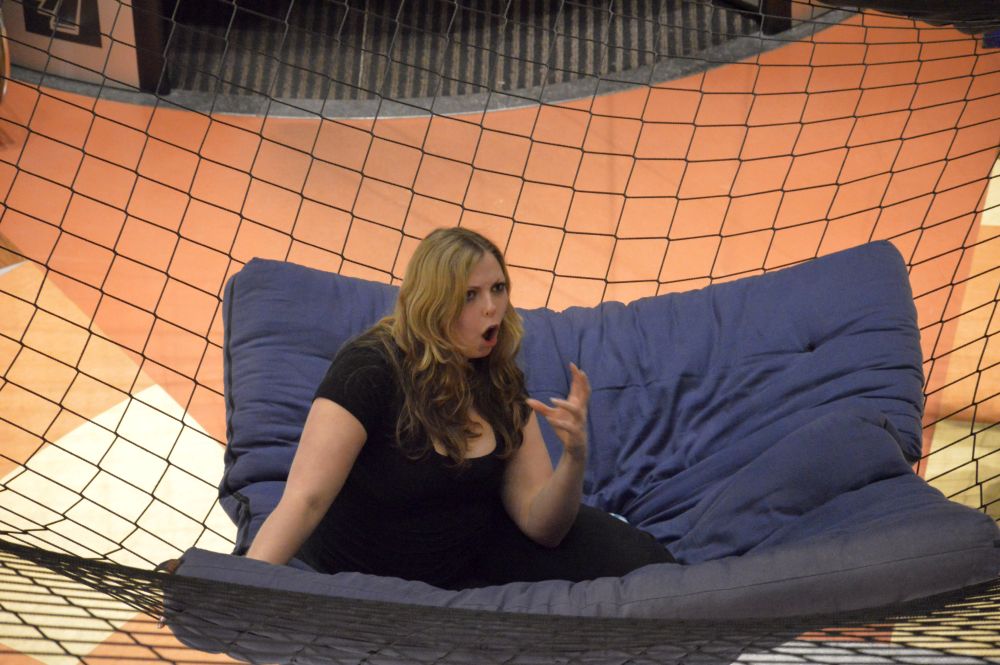 Impressie 10 van voorstelling: Ingebed (Bedbound)