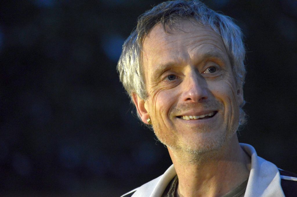 Impressie 16 van voorstelling: Bij het kanaal naar links