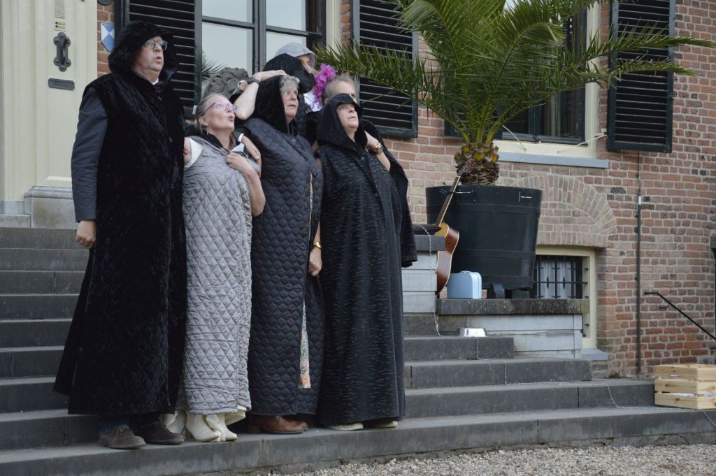 Impressie 11 van voorstelling: Amor Fati